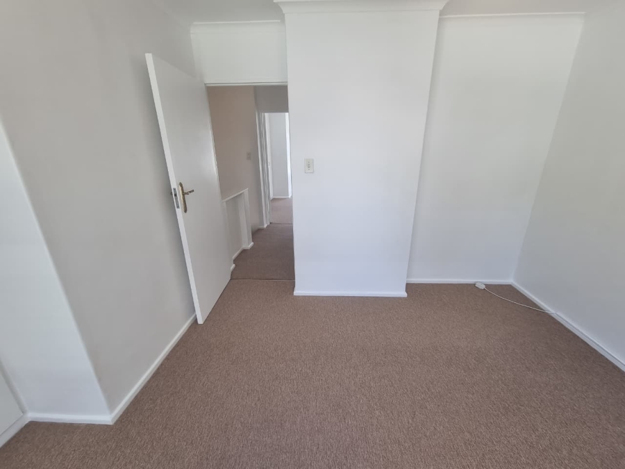 2 Bedroom Property for Sale in Claremont Upper Western Cape